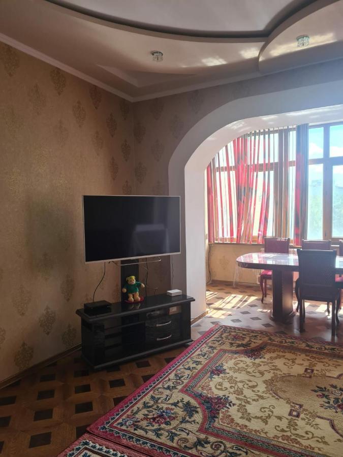 Apartment 3-Room Beruni Street ซามาร์คันด์ ภายนอก รูปภาพ